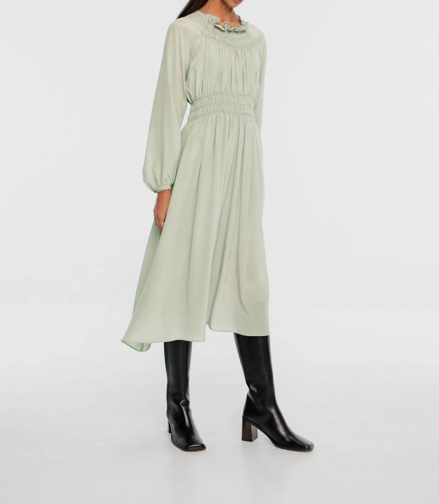 Dāl The Label - Signature Shirred Midi Dress