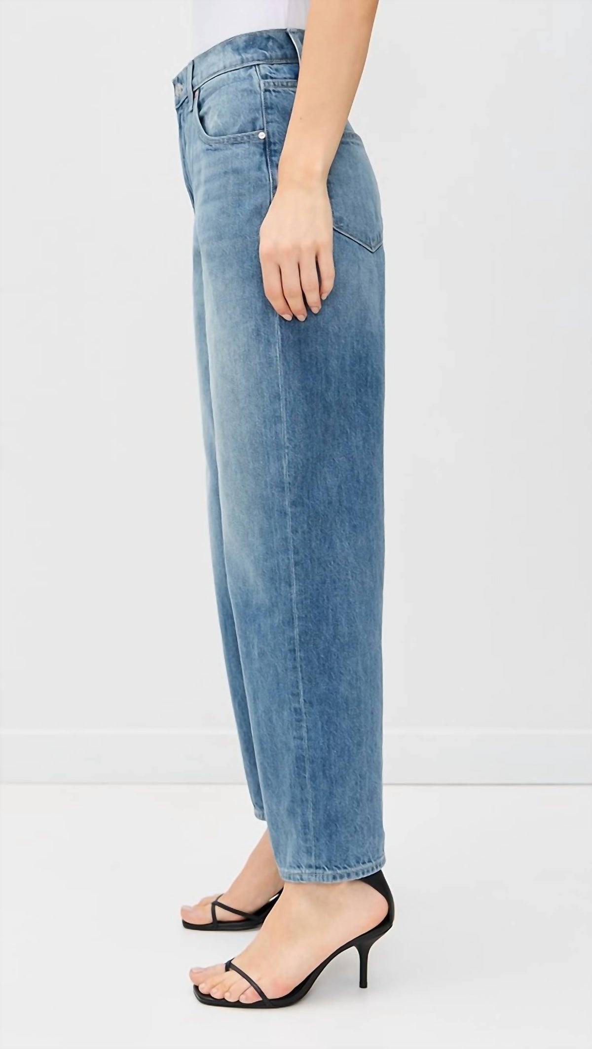 Paige - Cameron Ankle Straight Jeans