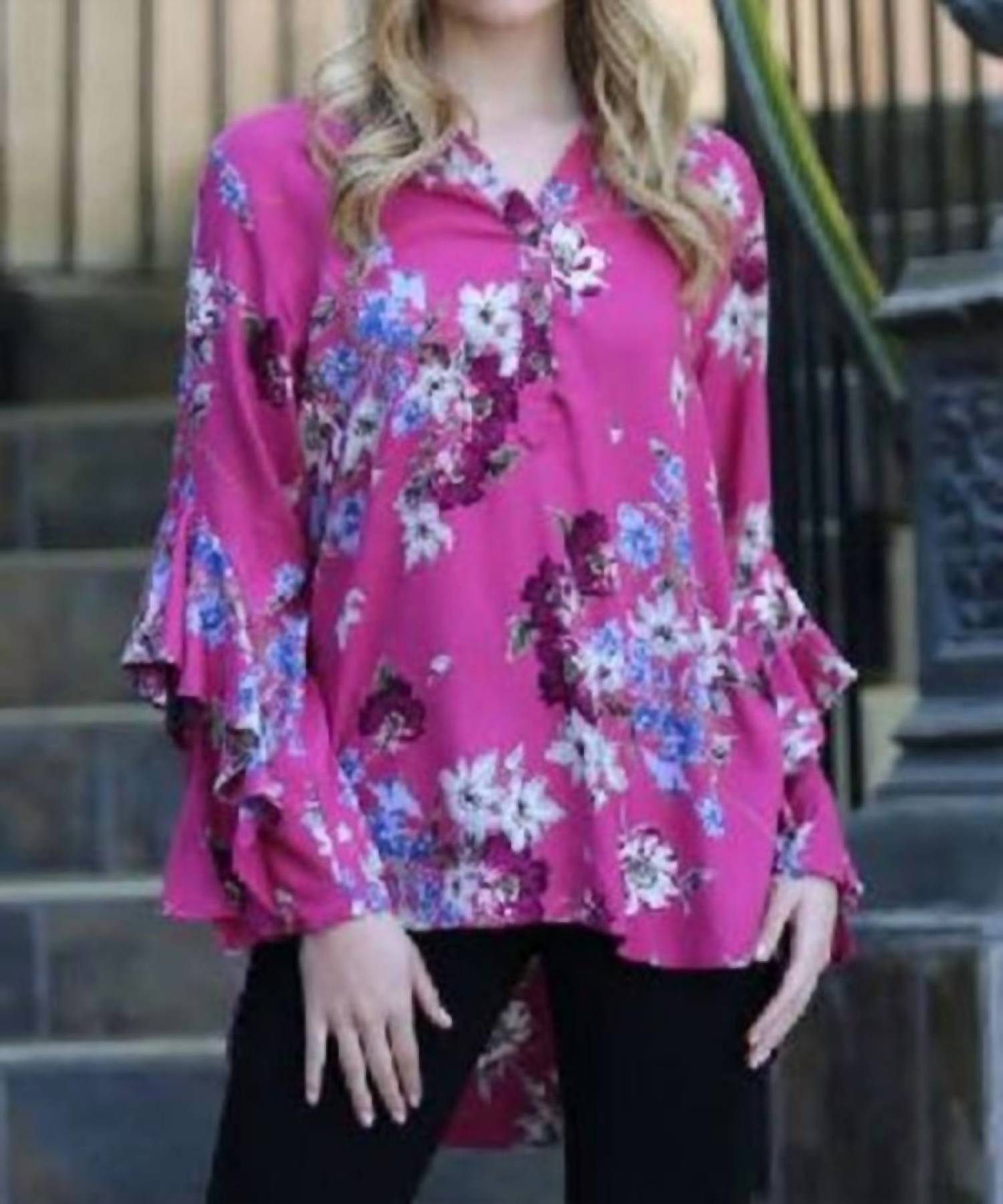Nostalgia - Floral Ruffled Sleeves