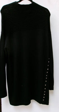 Charlie Paige - Women's Solid Tunic Sweater