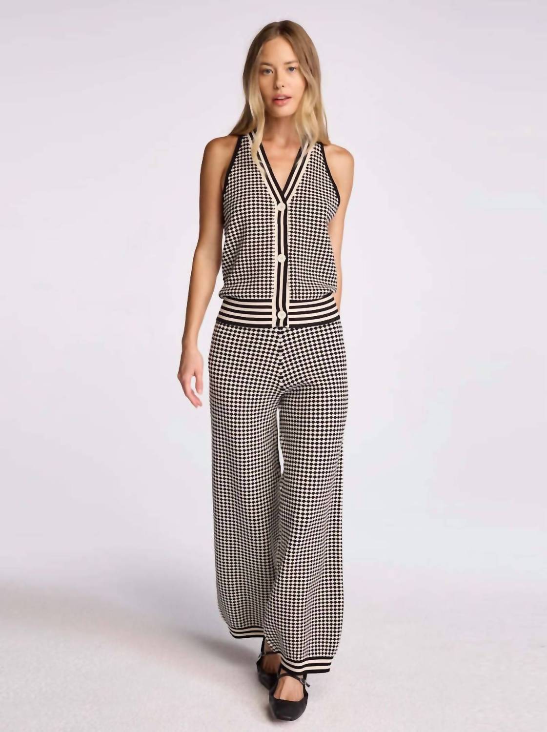 Sundays - Sawyer Sleeveless Vest