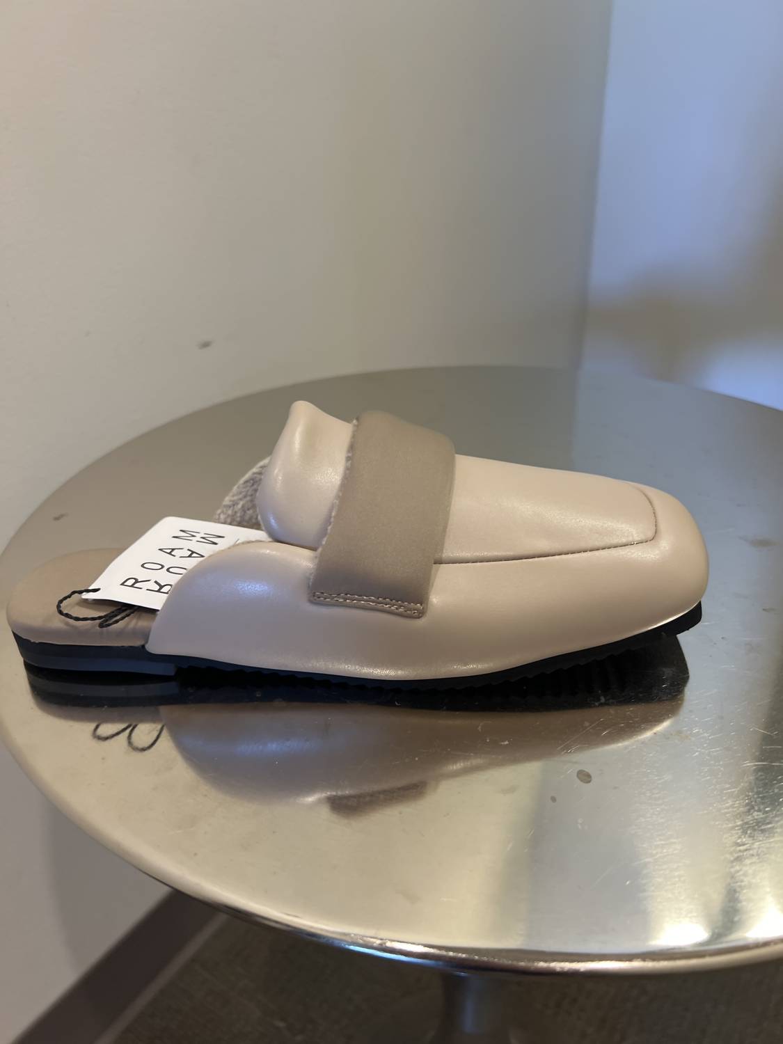 Roam - Women's Puffy Loafers