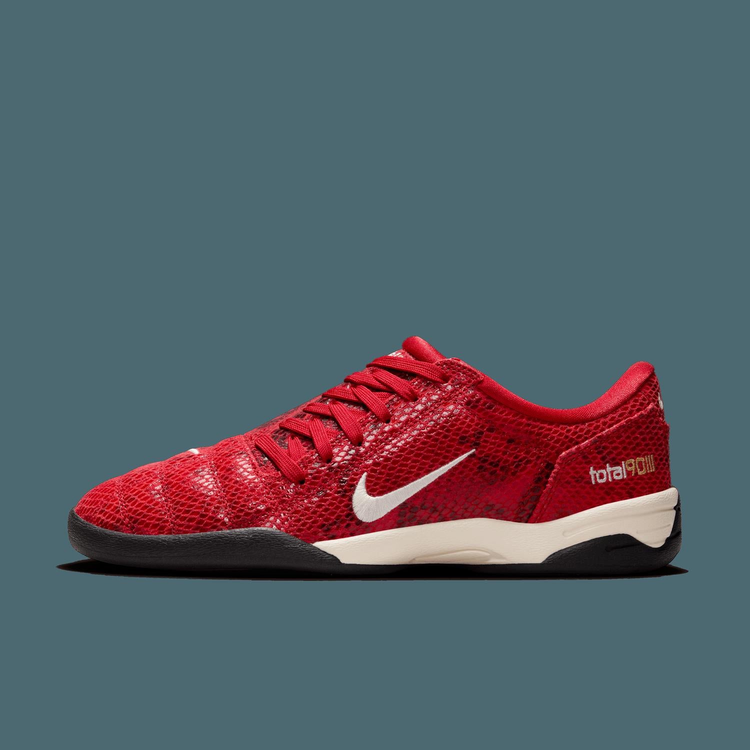 Nike - Women's Total Se Shoes