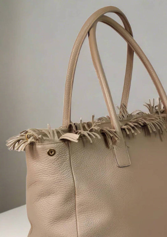 Berge - Women's Fringe Top Tote Bag