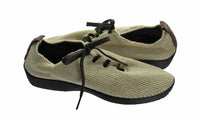 ARCOPEDICO Women's Ls Shoe in beige - women's sneaker - detail view