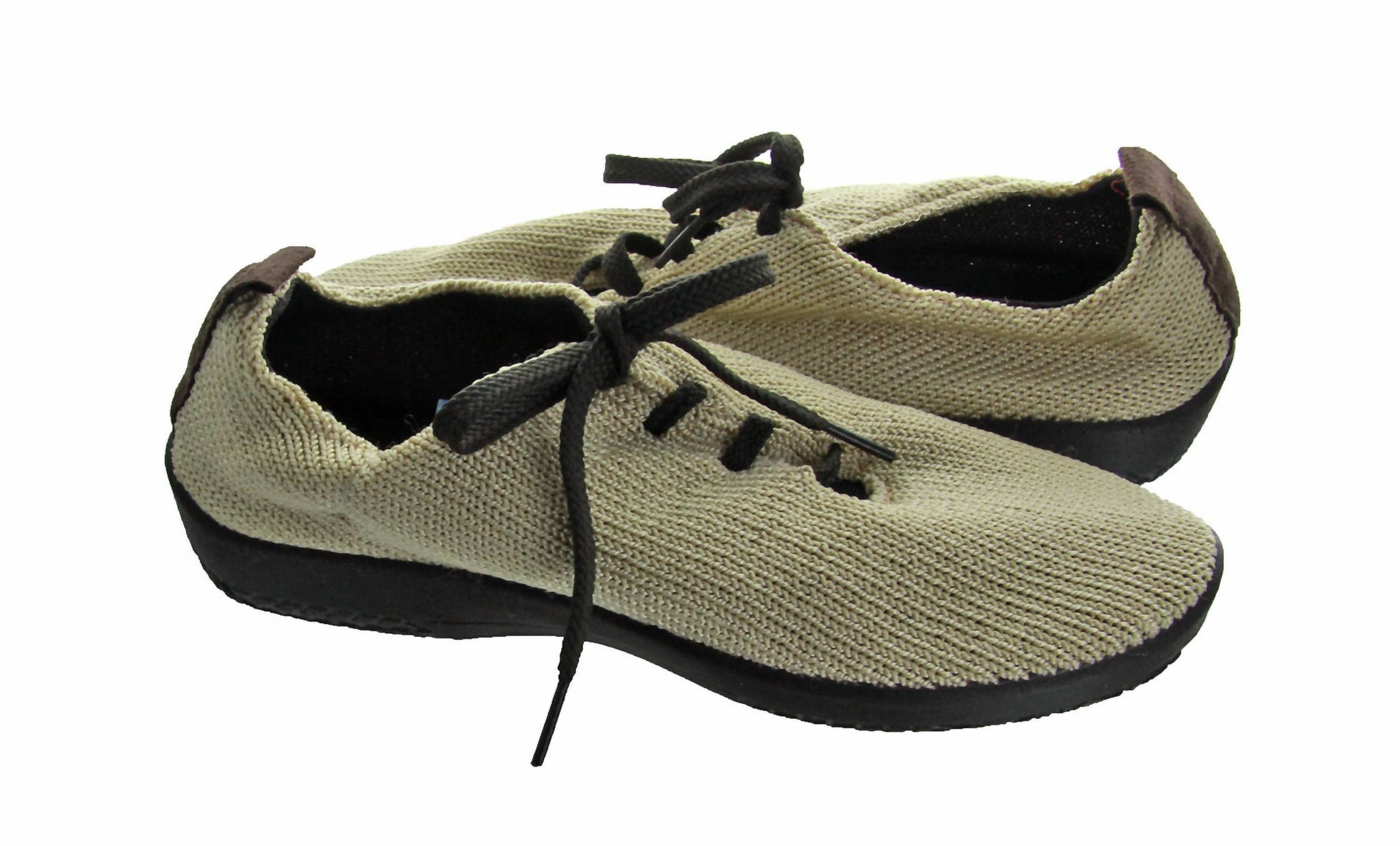 ARCOPEDICO Women's Ls Shoe in beige - women's sneaker - detail view