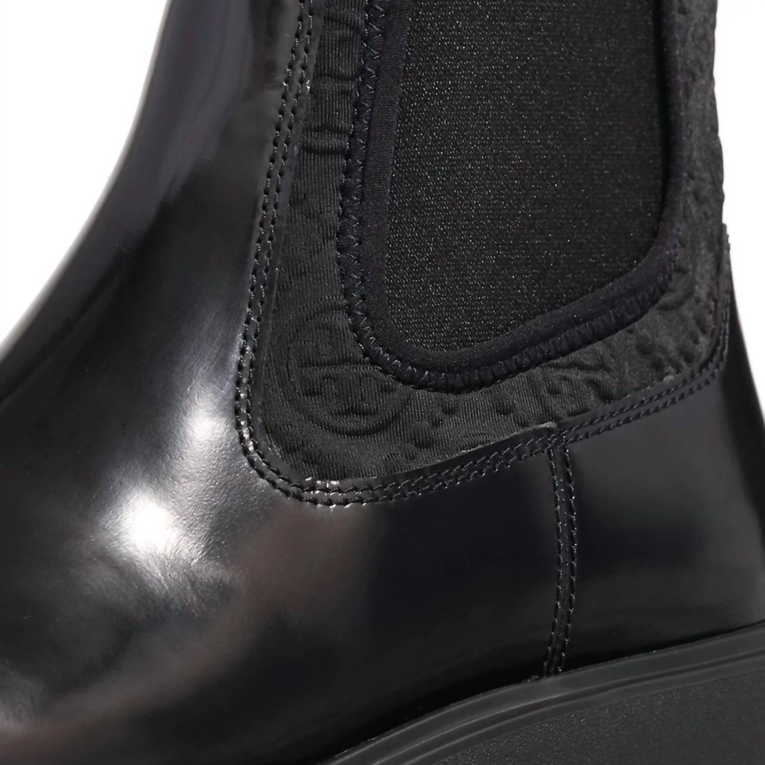 Tory Burch - Women's T Monogram Lug Chelsea Boot