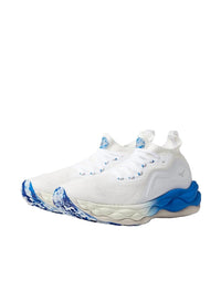 Women Wave Neo Ultra Running Shoe
