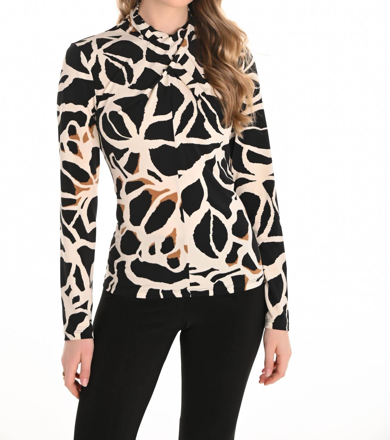 Frank Lyman - Women's Long Sleeve Crewneck Blouse