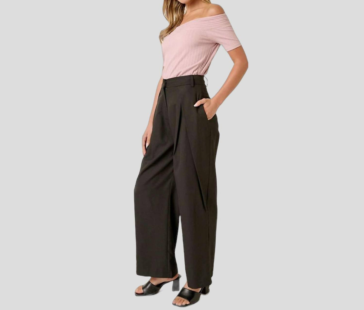 Saints & Hearts - Runway Girl Pleated Pant