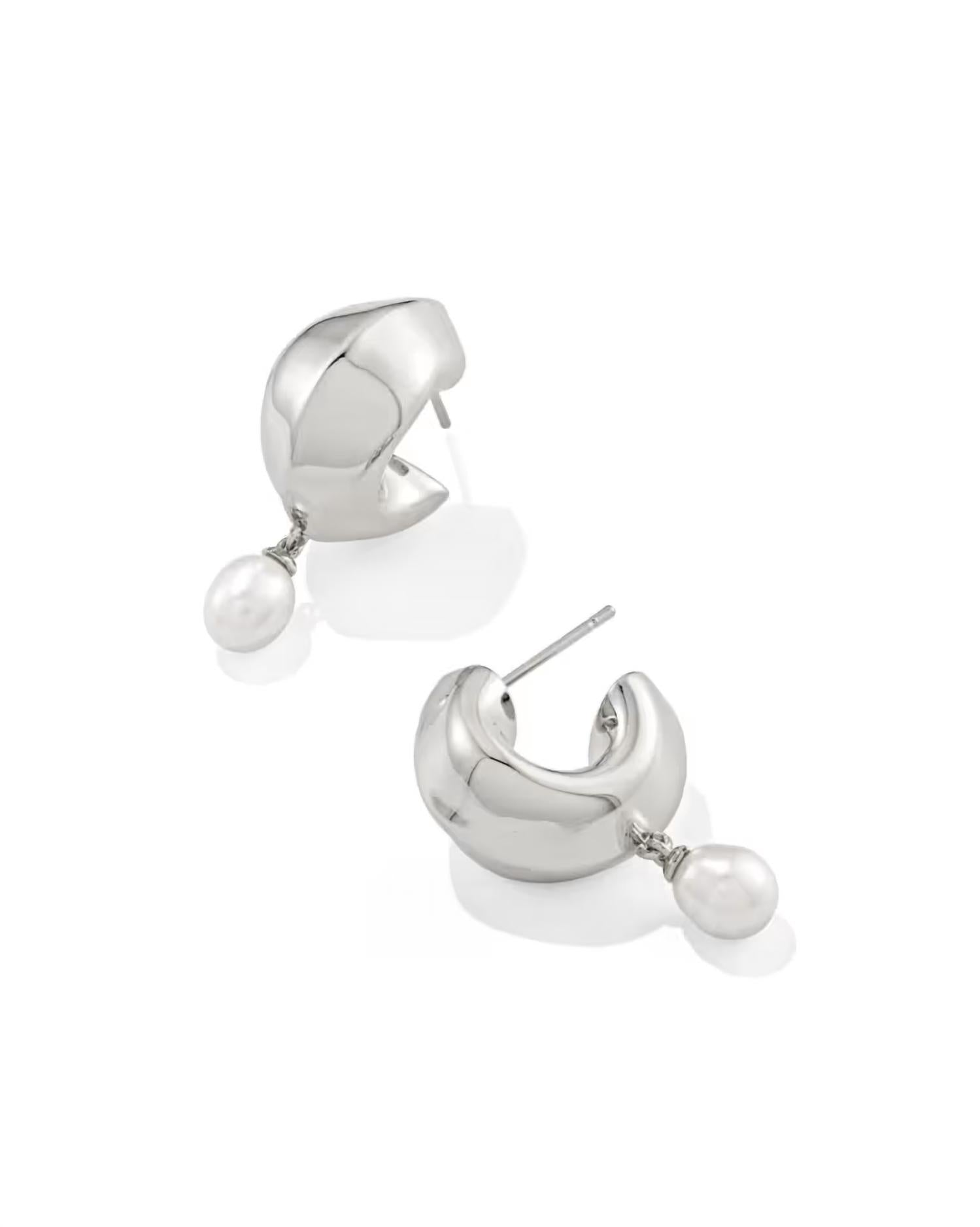 Kendra Scott - Women's Oakland Pearl Huge Earrings