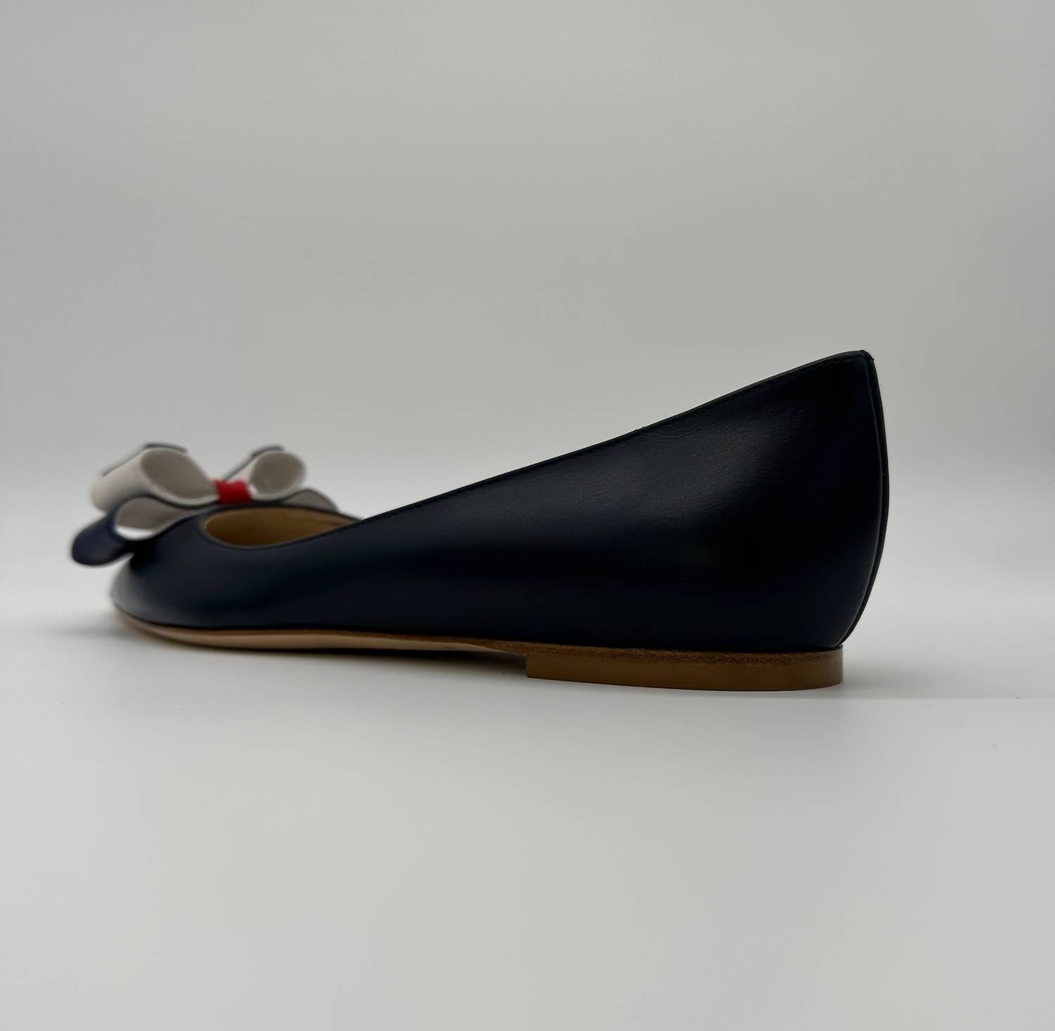 Duchess Air - Women's Silver Star Flats