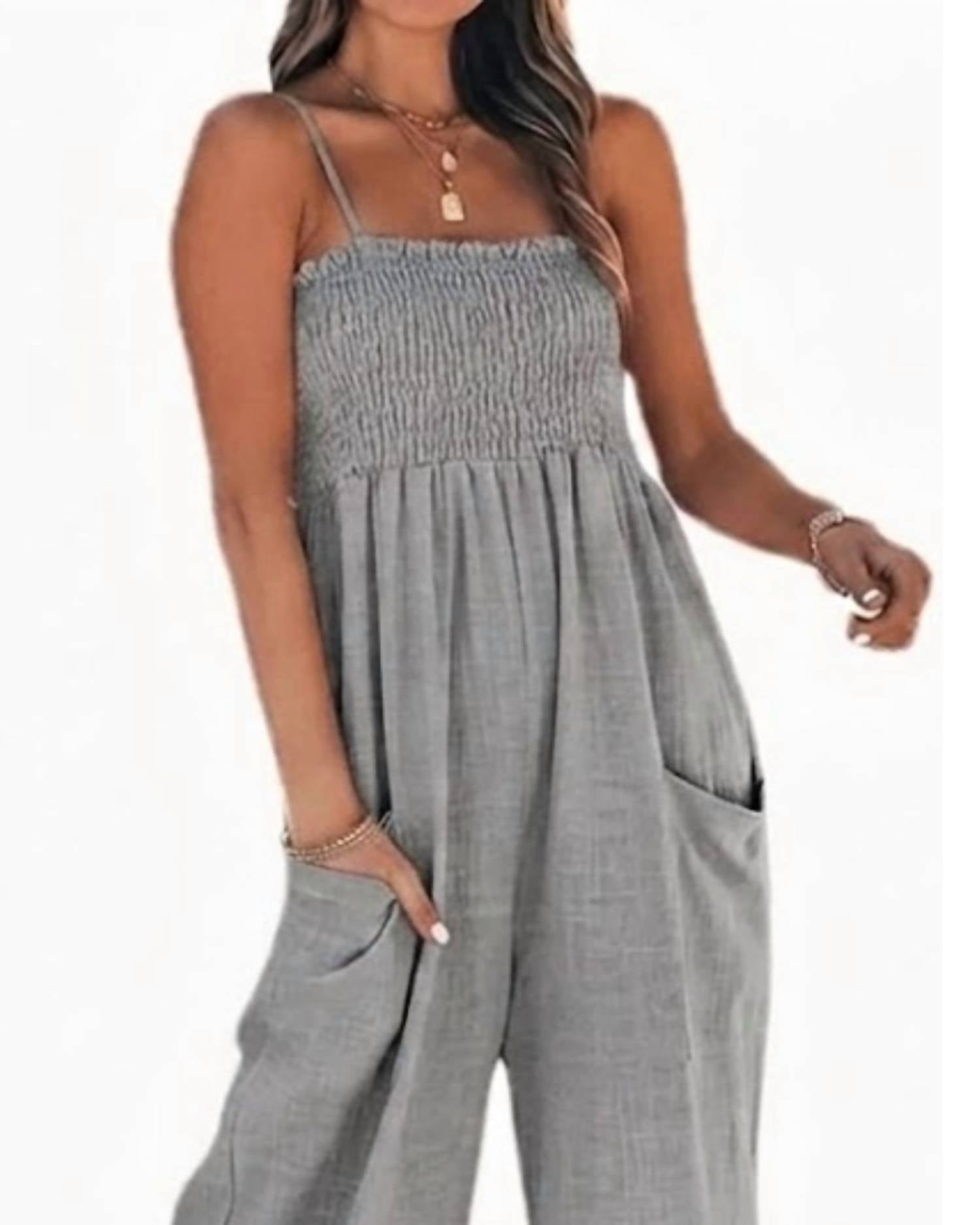 Halcyon Outfitters - Sleeveless Casual Jumpsuit