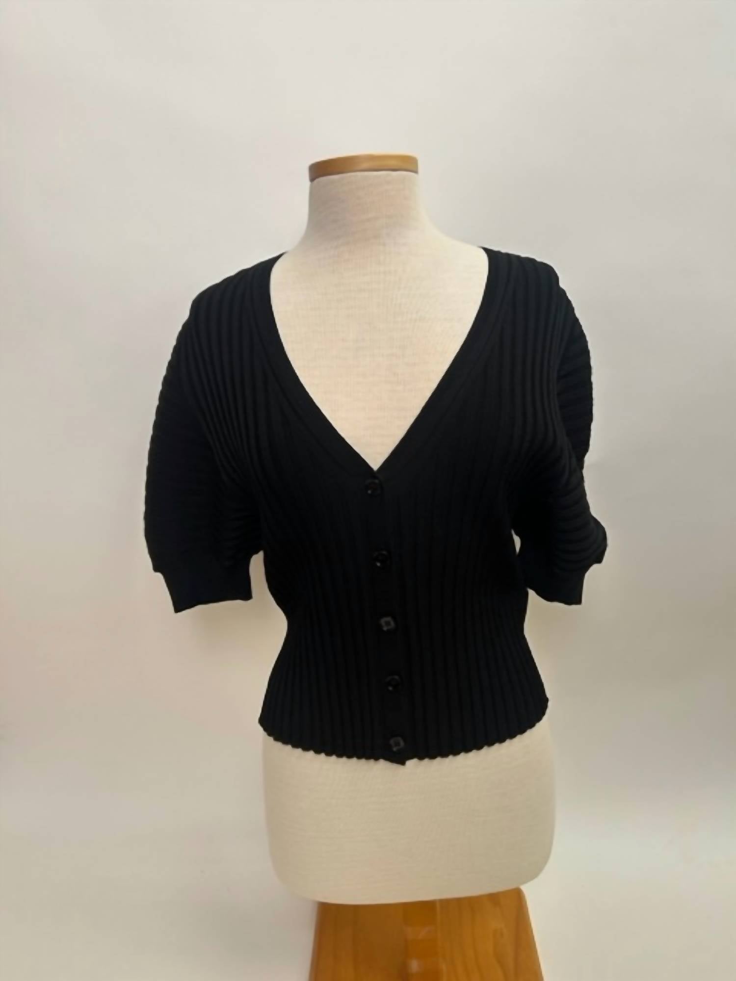 KNIT SHORT SLEEVES CARDI