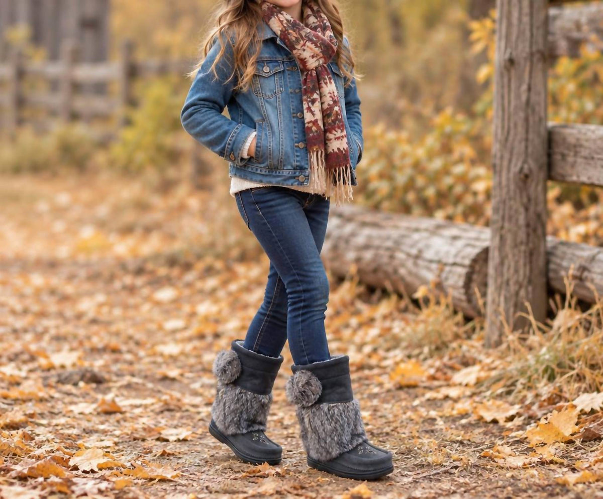Manitobah Mukluks - KIDS' SNOWY OWLETTE SUEDE MUKLUK BOOTS