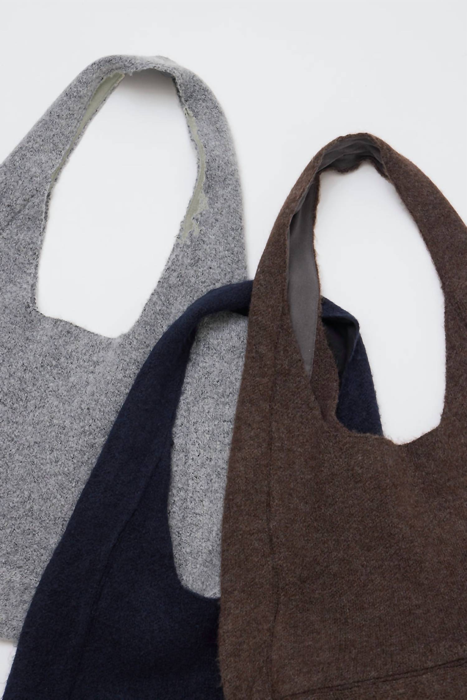 Grade & Gather - Women's Medium Sized Knitted Shoulder Bag