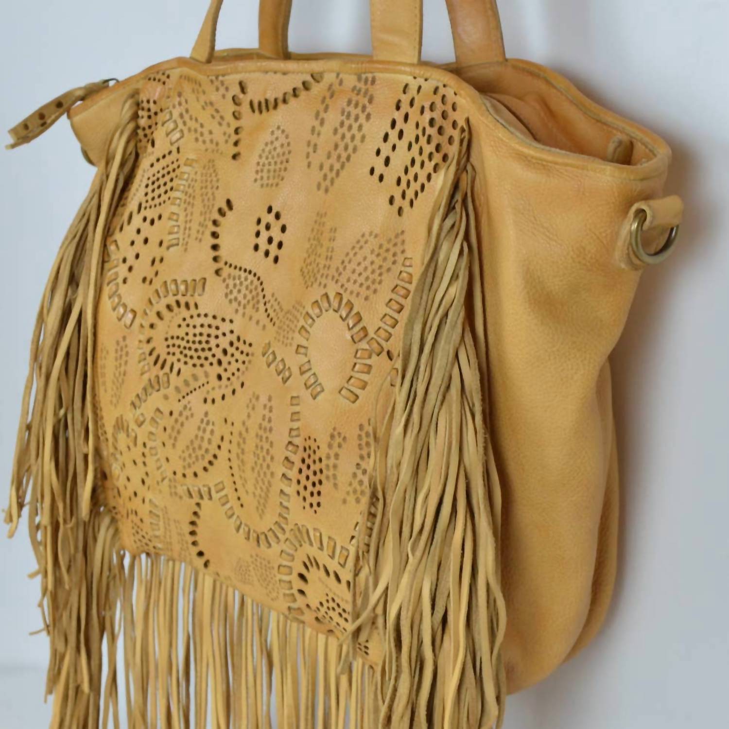 Studio Caleidoscope - Women's Airo Fringe Tote Bag