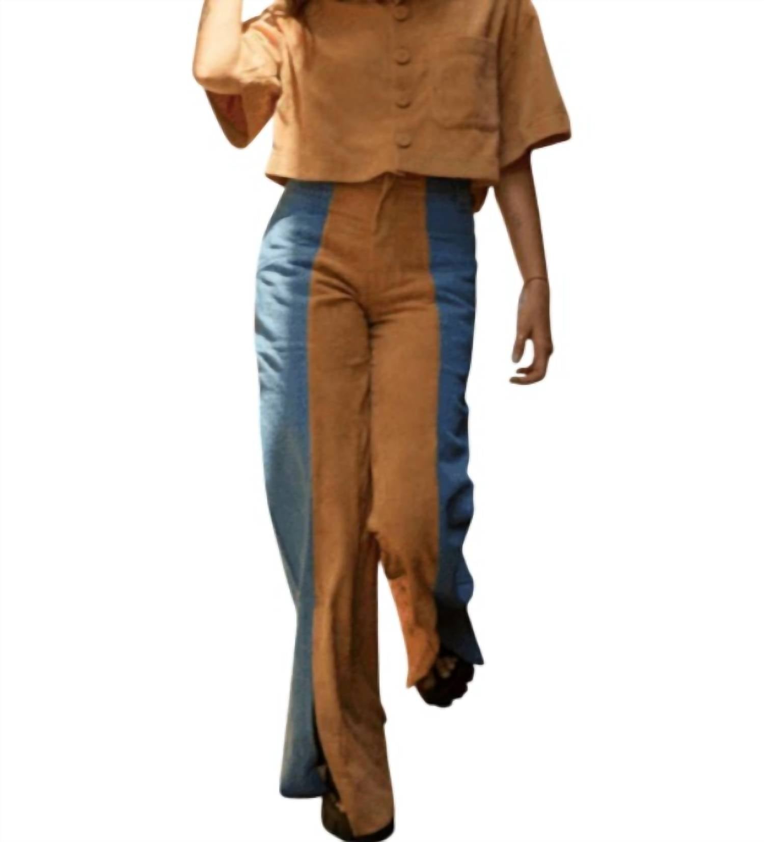 Duma - Corduroy Wide Leg Pants