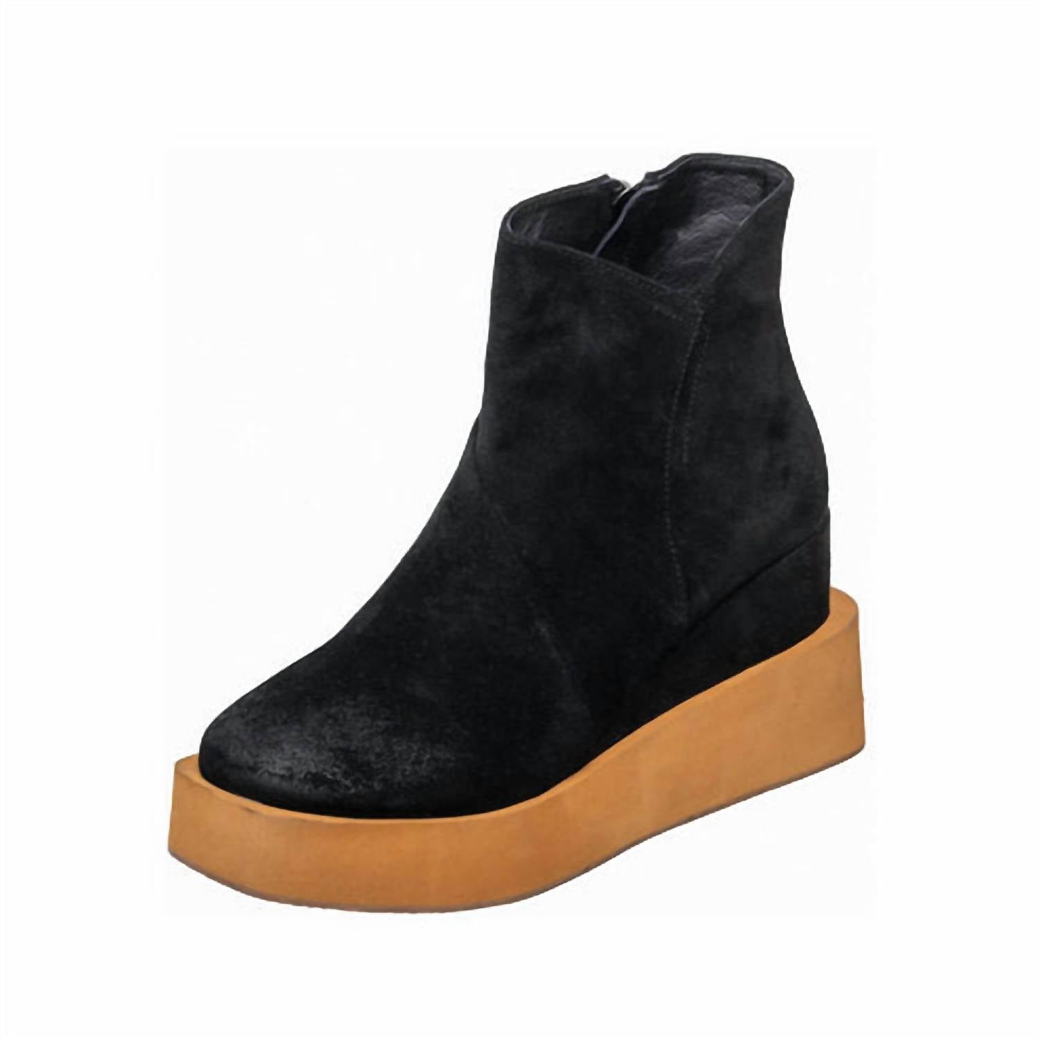Antelope Women's Urban Platform Ankle Boots in black suede - women's shoe
