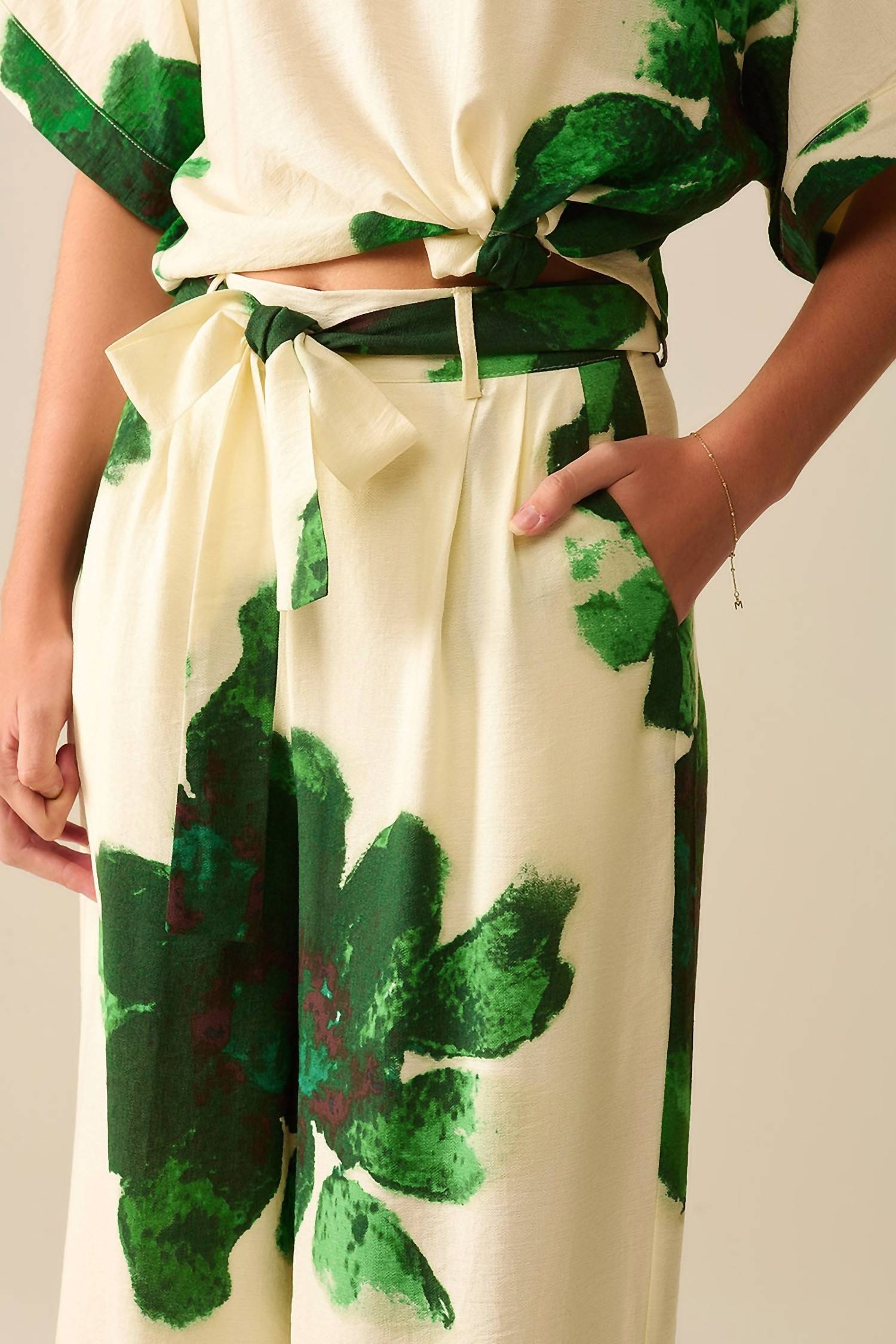 Q2 - Tropical Bloom Palazzo Pants