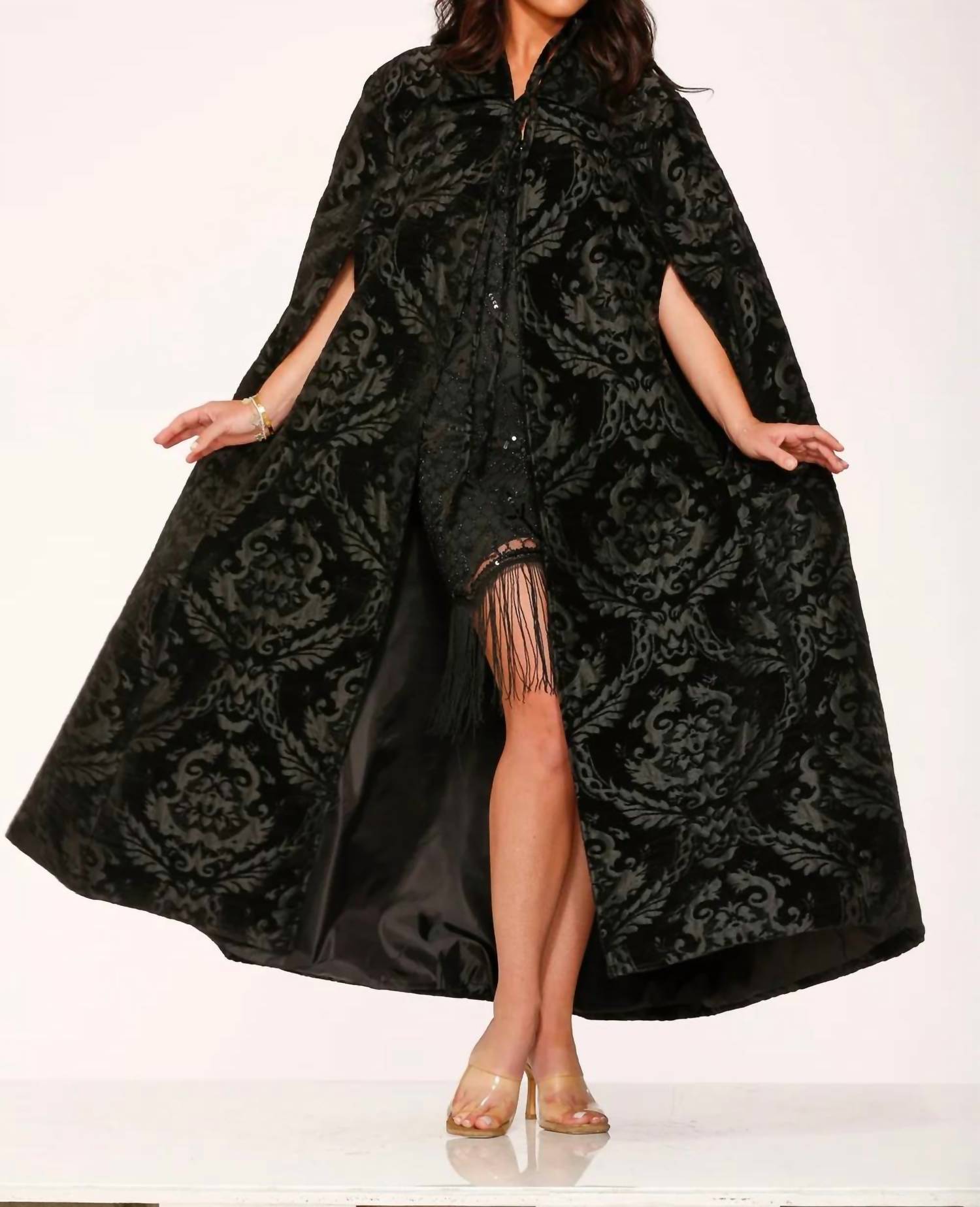 Orchid Bloom - Brocade Cape