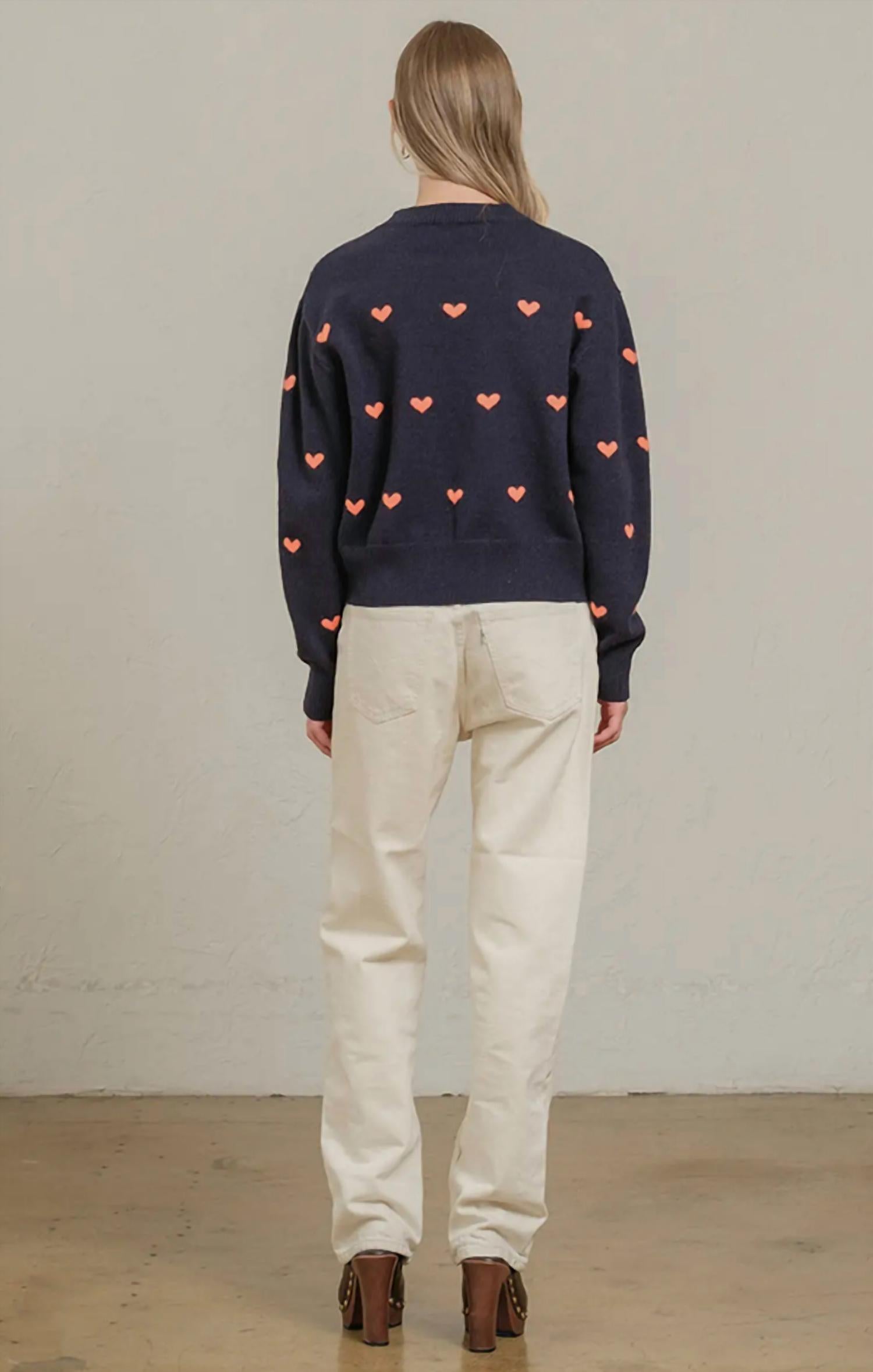 Mint Exclusives - Heart Point Knit Sweater