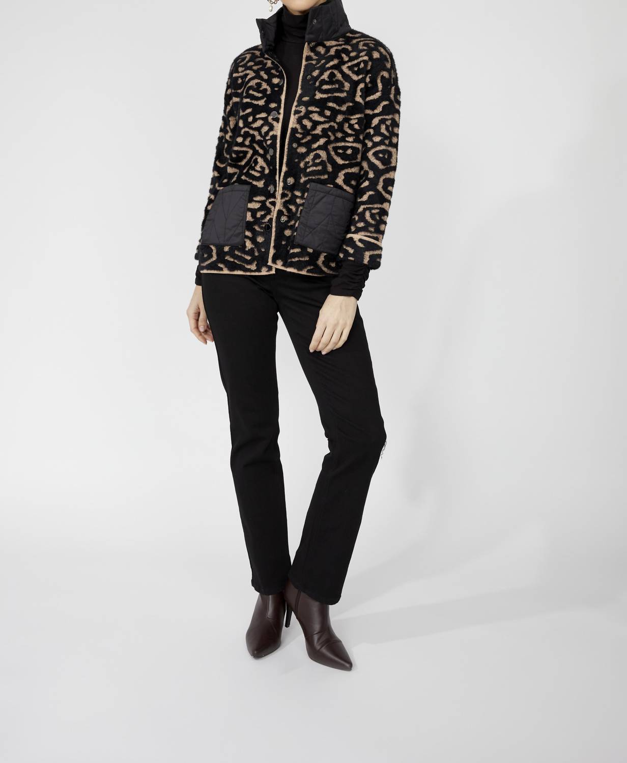 Frank Lyman - Animal Print Sweater