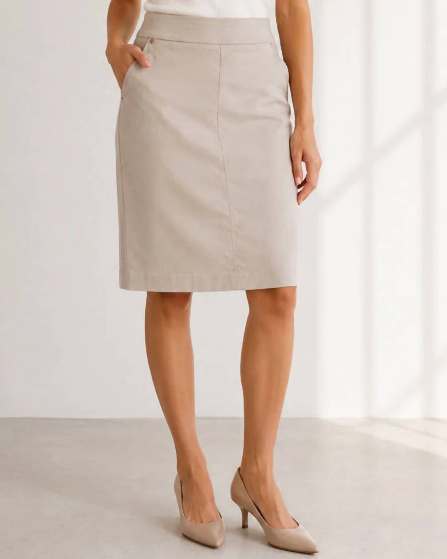Renuar - Coastal Breeze Pull-On Skirt