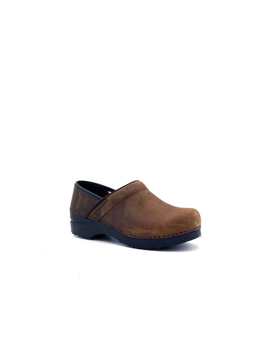 Sanita - Women's Professional Oil Clogs