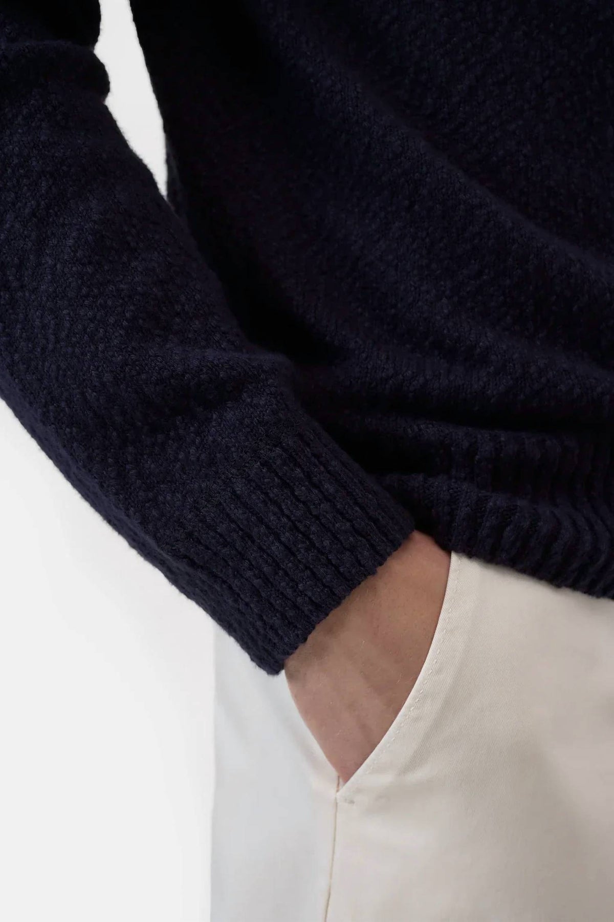 Closed - Overlock Raglan Jumper Sweater