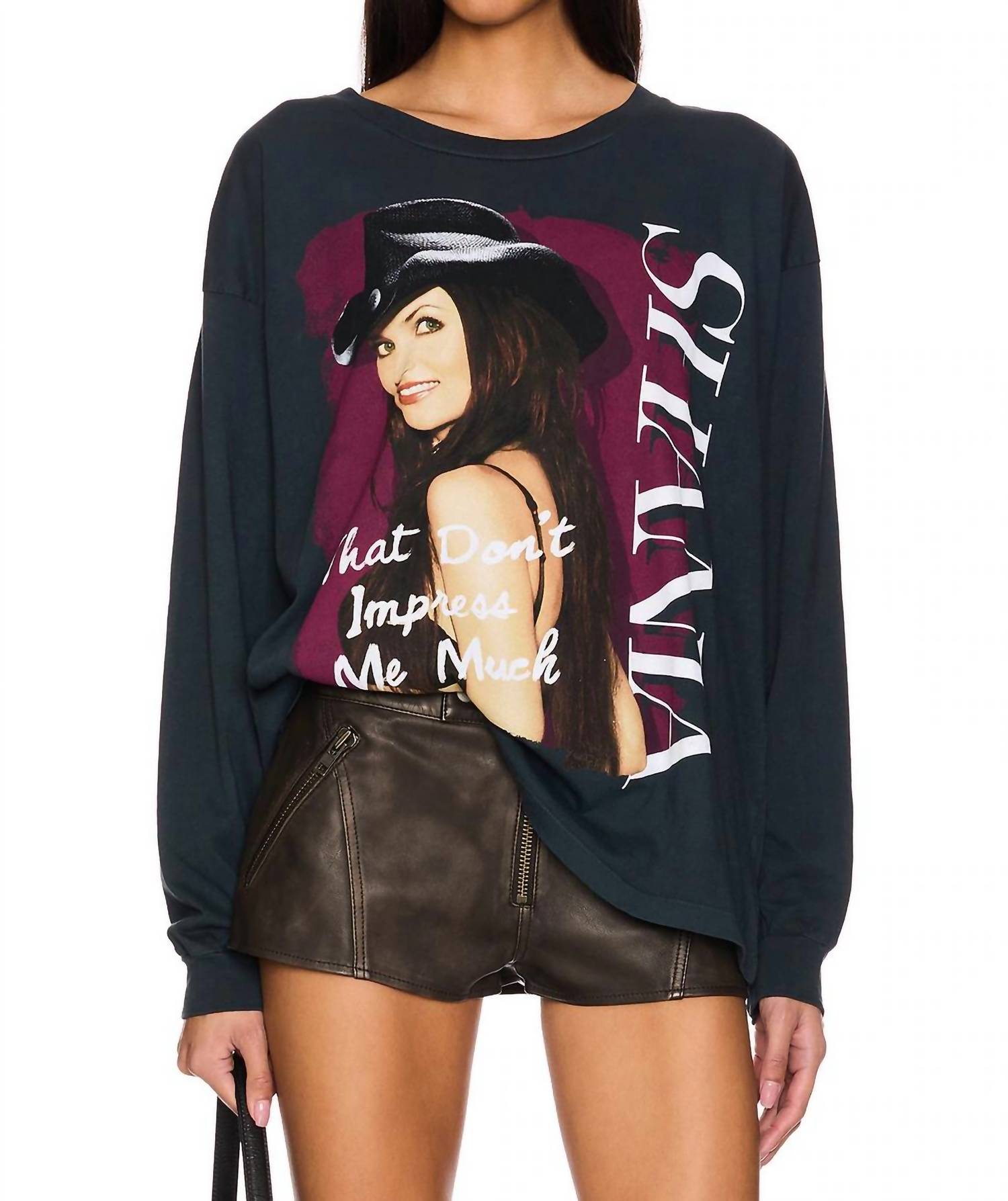 Daydreamer - Shania Twain Graphic Tee