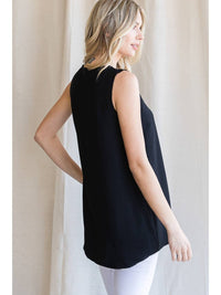 Jodifl - V-neck Sleeveless Top