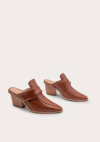 Kaanas - Women's Meridiana Distressed Loafer Mule