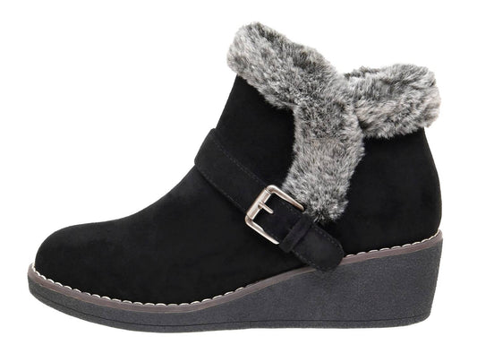 Cushionaire - Women's Rhodes Faux Suede Winter Booties