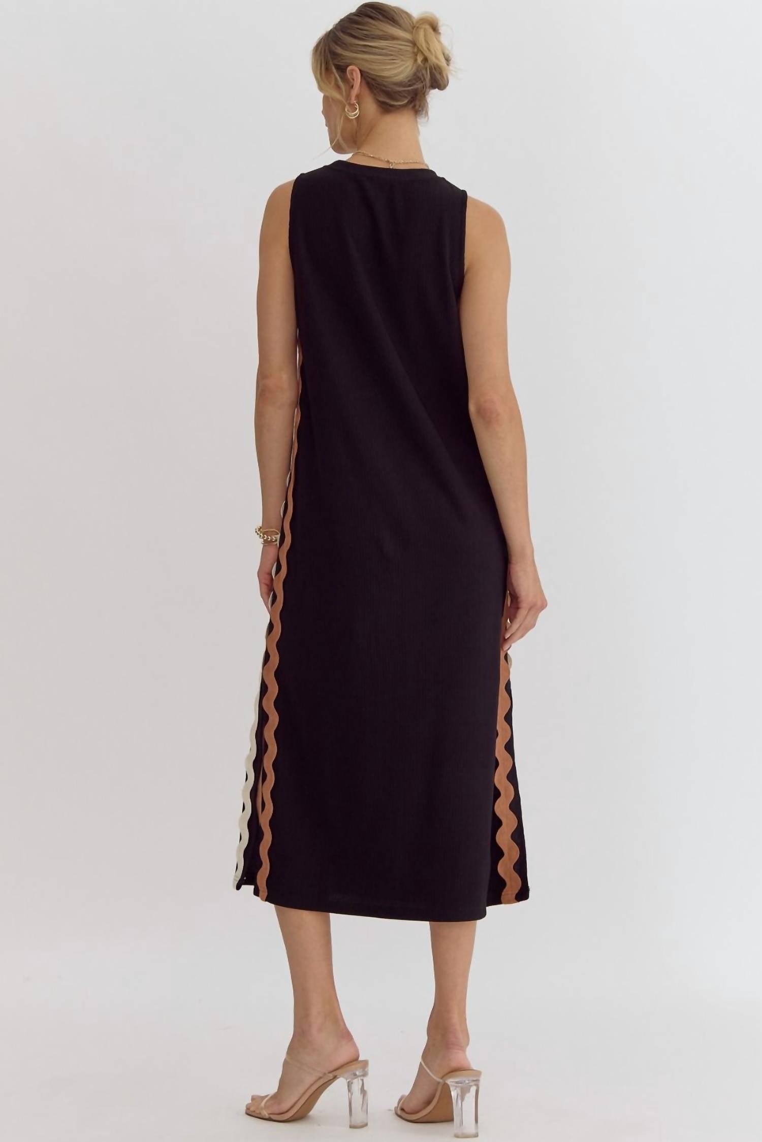 Entro - Missing You Midi Dress