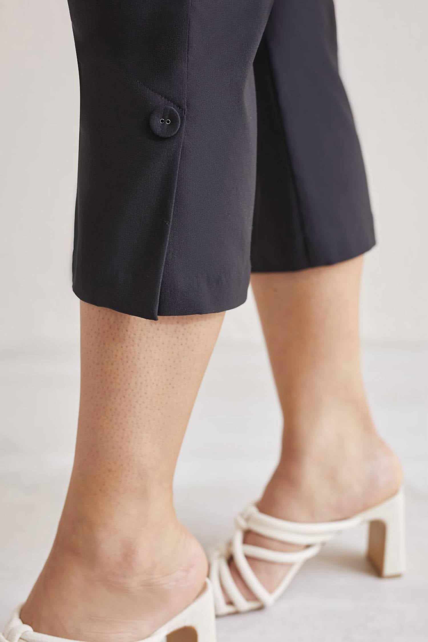 Tribal - Flatten It Pull On Capri - Plus