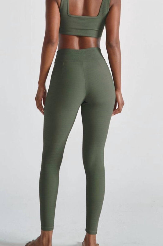 Montce - High Rise Micro Scrunch Classic Legging