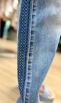 Fdj - Hatch Side Mid-rise Straight Jean