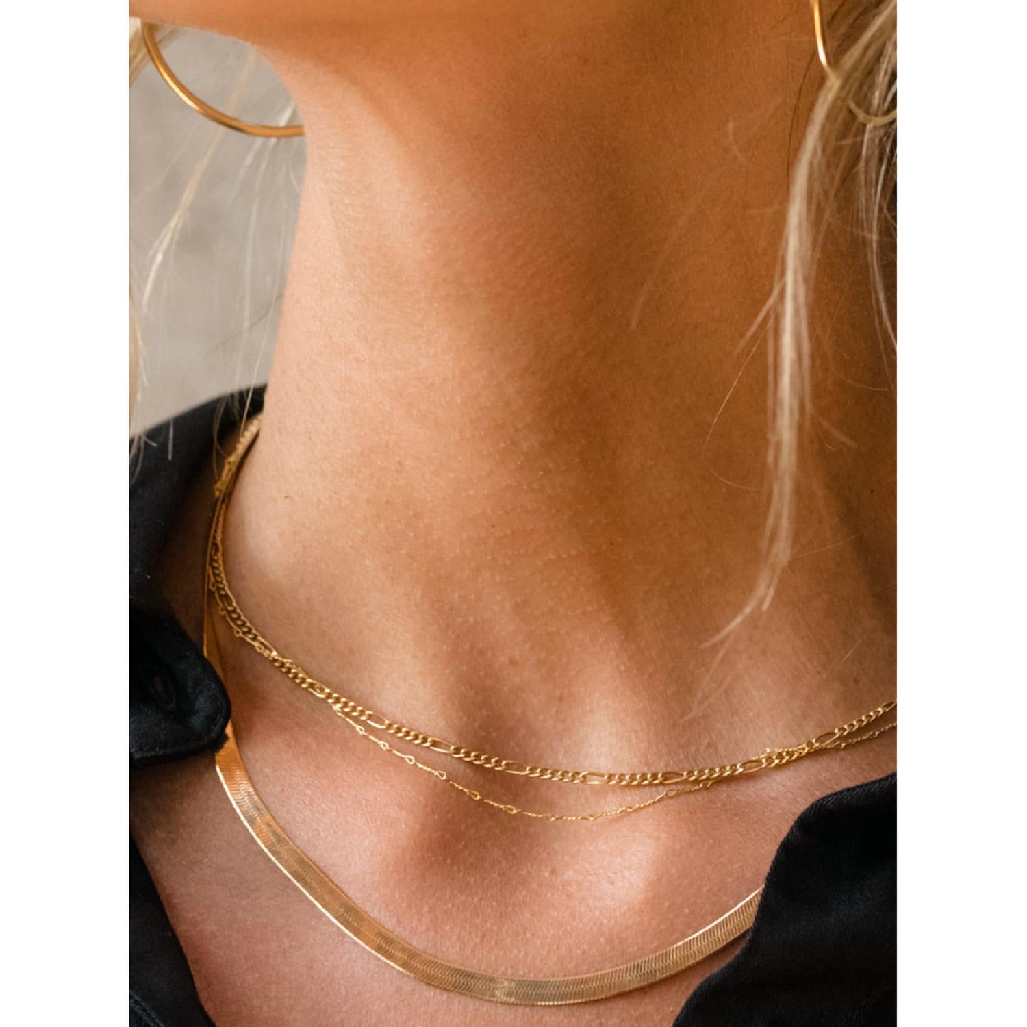 Able - Women's Twist Chain Necklace