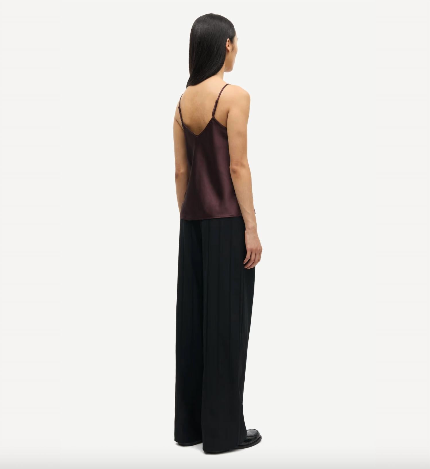 SAMSOE Women's Sasharon Top in fudge - women's shirt - detail view