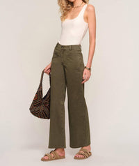 Heartloom - Milena Pant