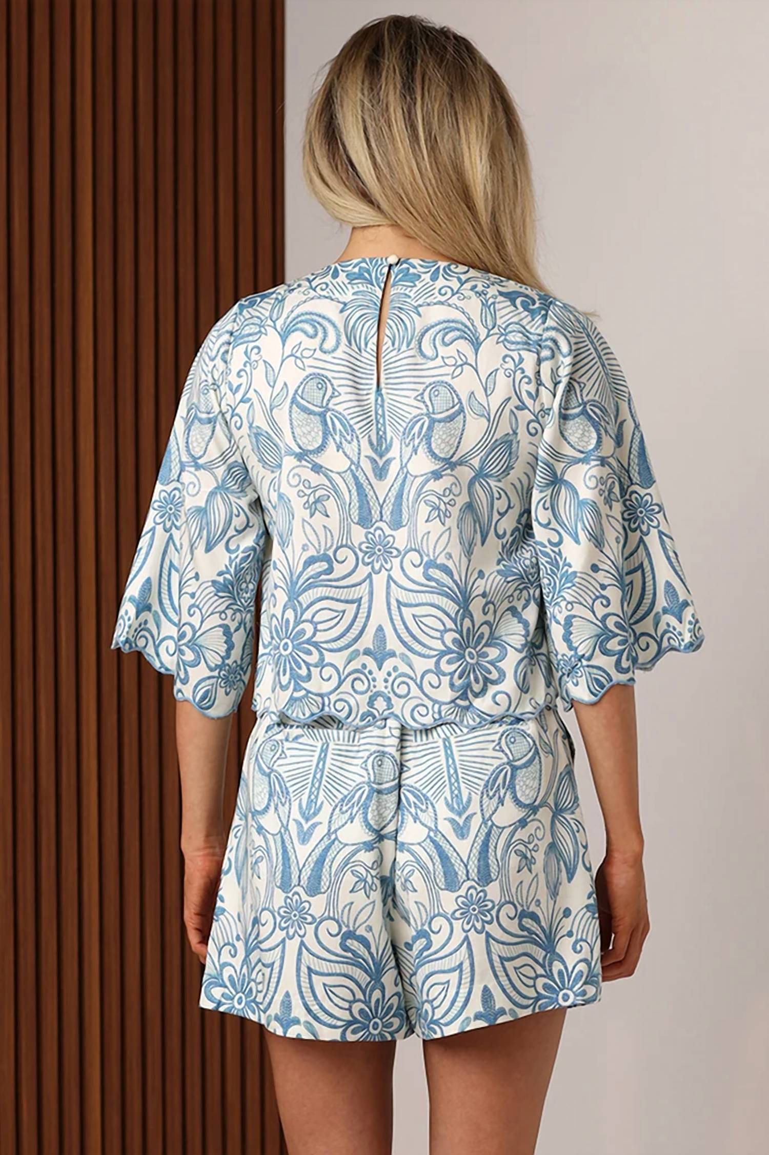 Shore - Tia Half-sleeve Top
