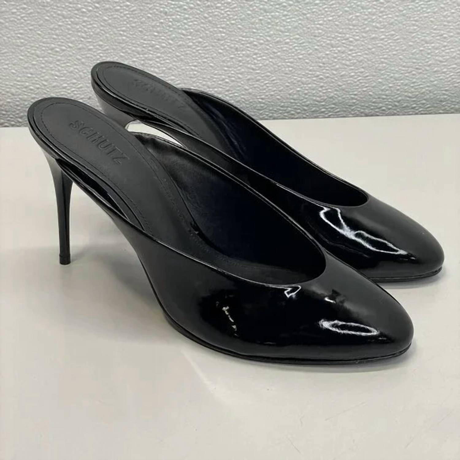 Schutz - Women's Geraldine Leather Heels