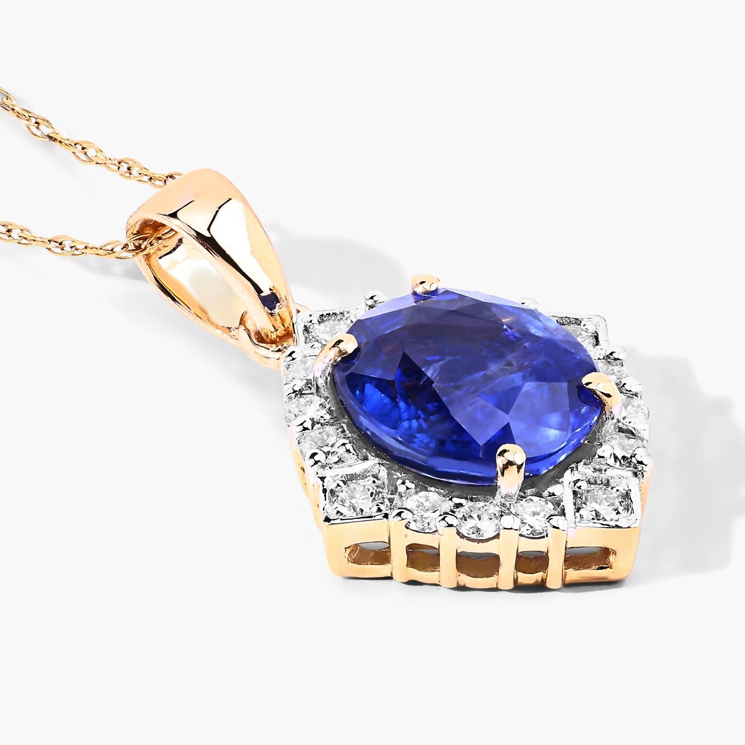 Diana M Jewels - Women's Oval Natural Sapphire Pendant Necklace (2.21 Ct) - Classic Plus