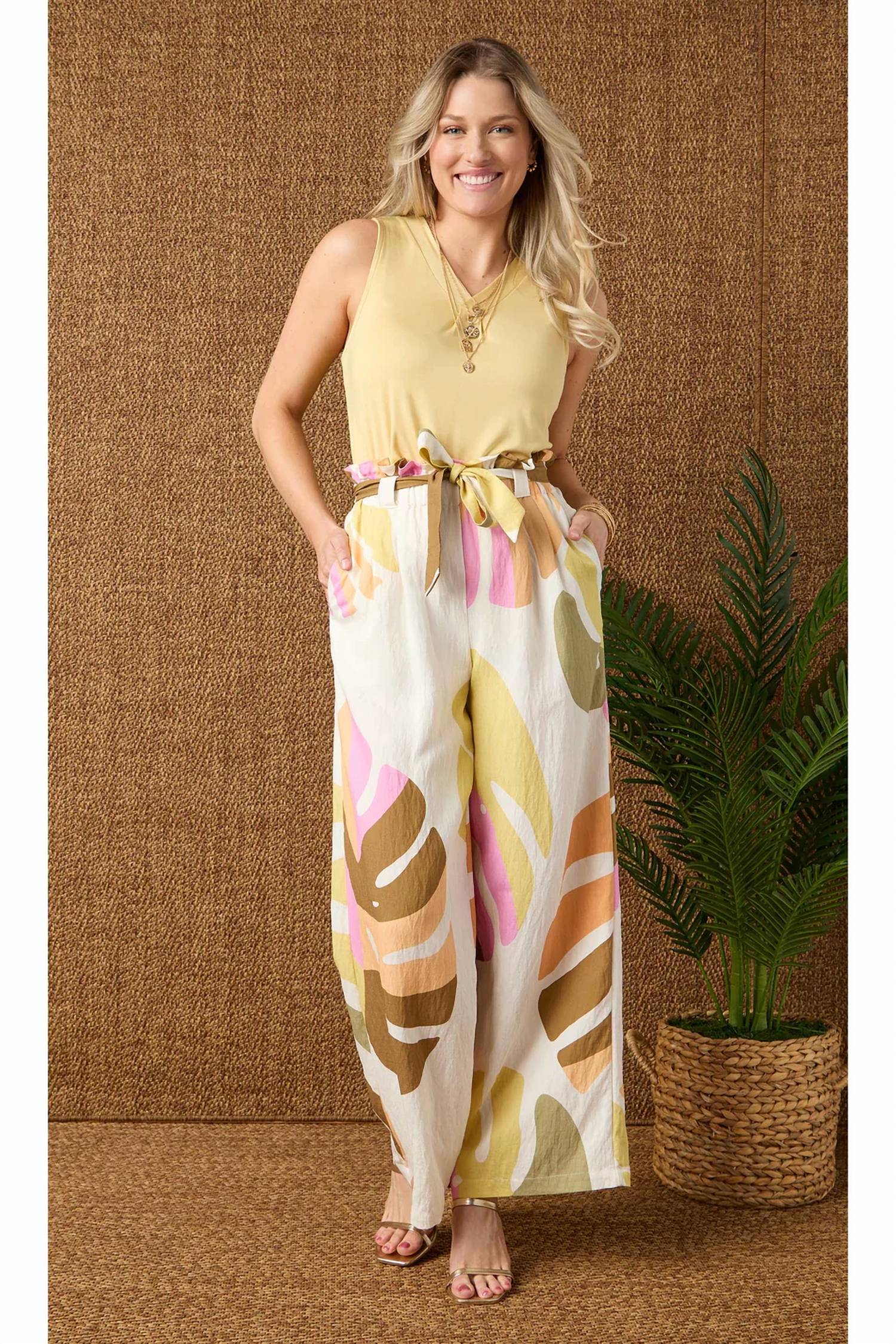 Coco + Carmen - Lyla Printed Flowy Pant With Tie Waist