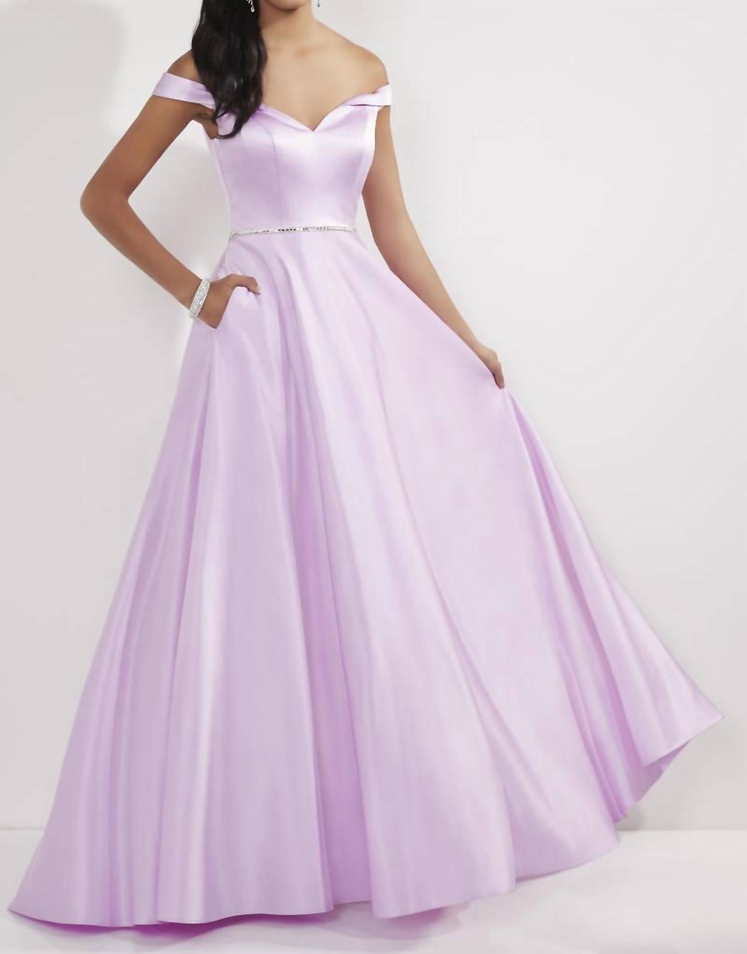 Studio 17 - Women's Prom Dress