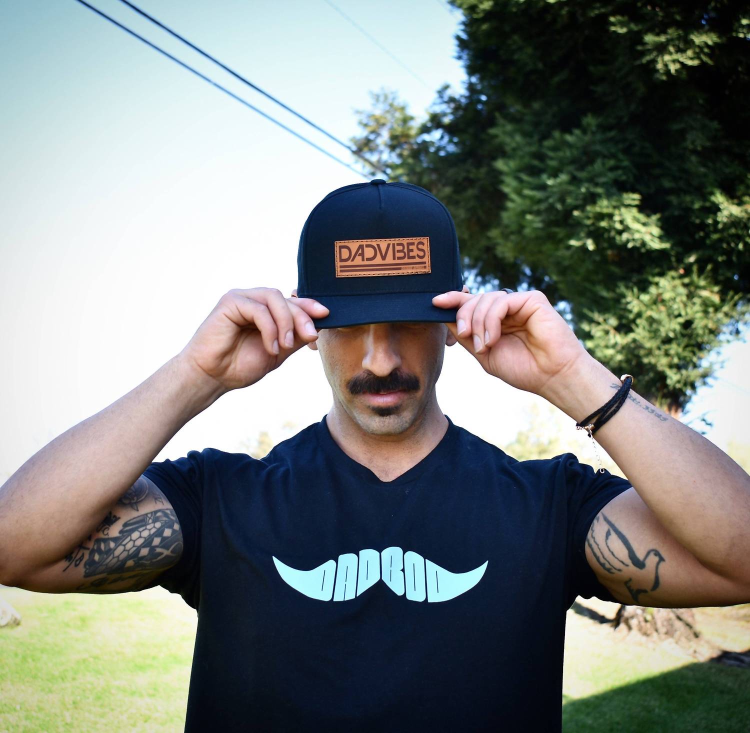 Dadbod Apparel - Men's Dadvibes Classic Snapback Hat
