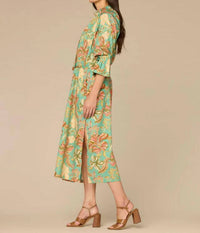 Democracy - 3/4 Sleeve Ruched Neck Printed Dress