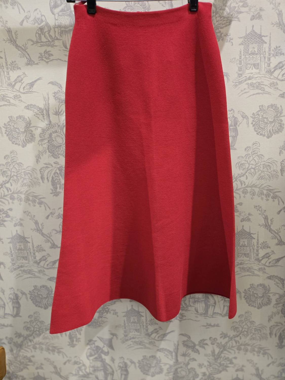 Scanlan Theodore WOMEN'S CREPE KNIT SOFT HEM SKIRT in red - women's jacket
