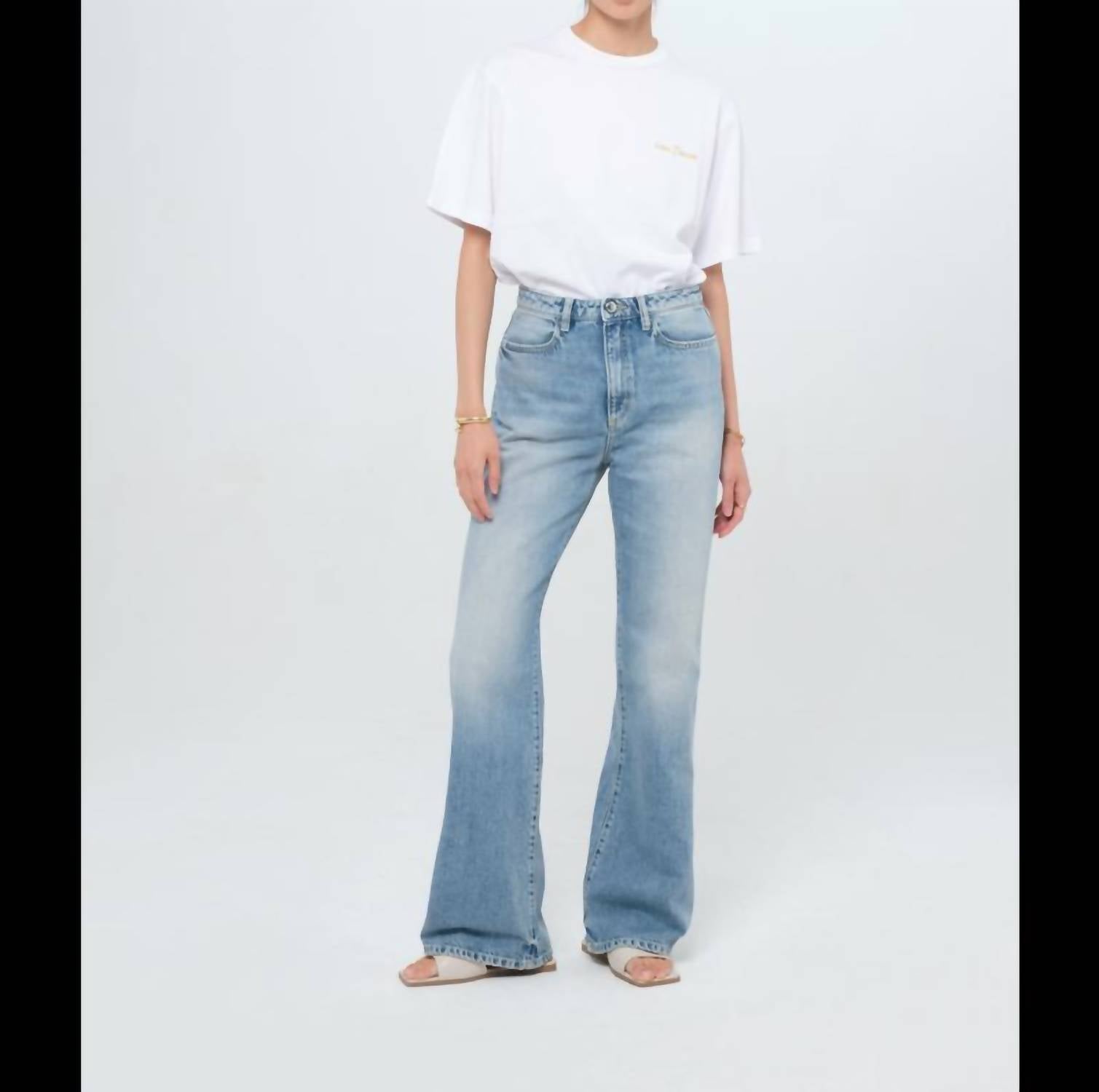 Icon Denim LA Slim Flared Jeans in bleached - women's jeans